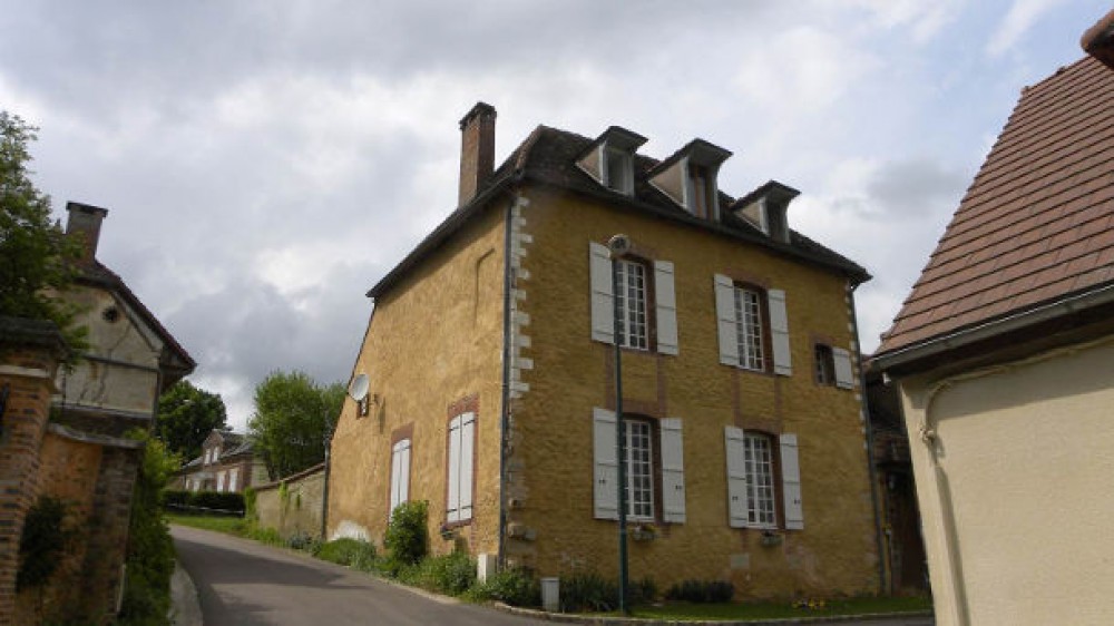 www.ccportesdupaysdothe.fr