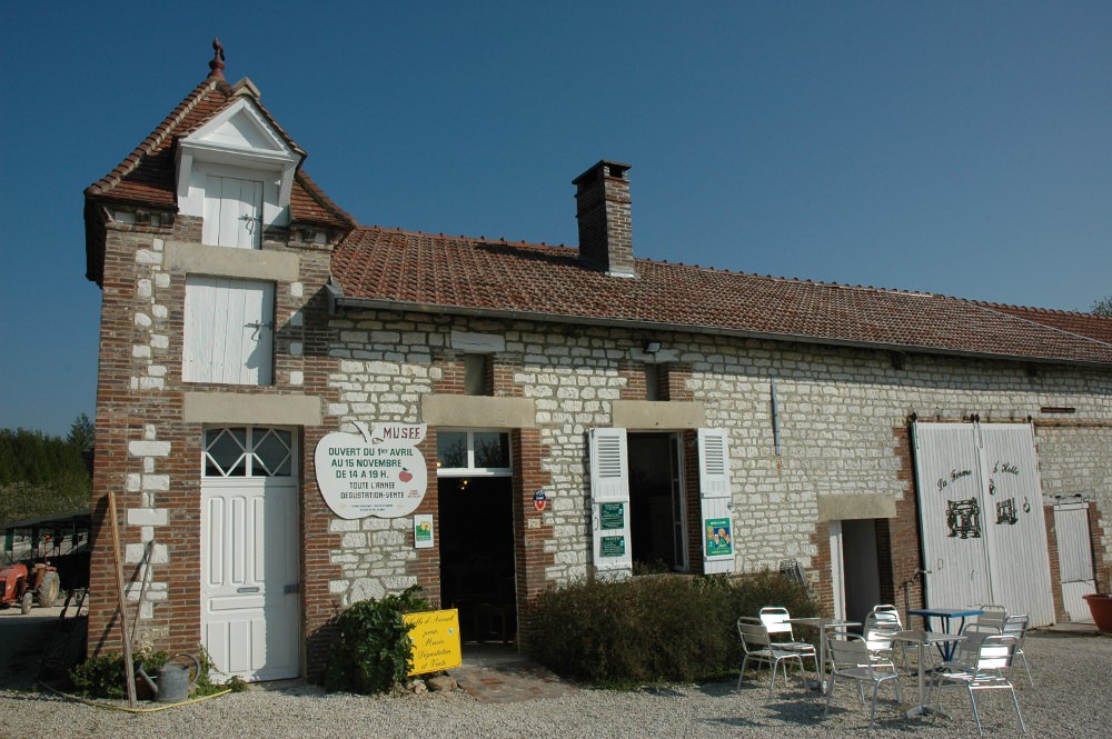 www.ccportesdupaysdothe.fr