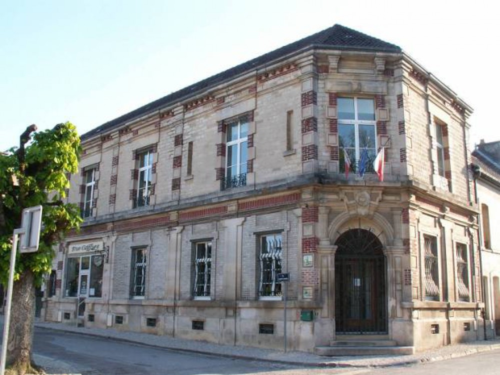 www.ccportesdupaysdothe.fr