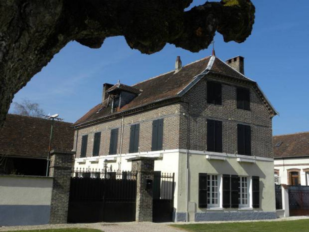 www.ccportesdupaysdothe.fr