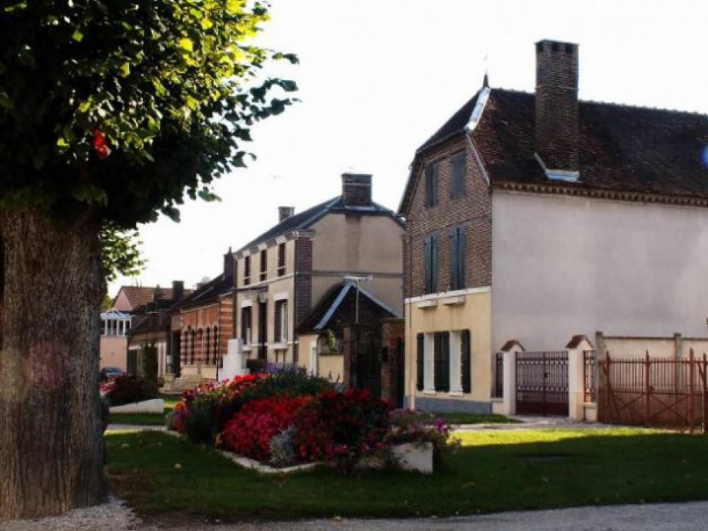 www.ccportesdupaysdothe.fr