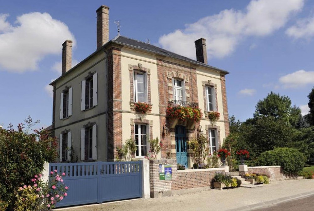 www.ccportesdupaysdothe.fr