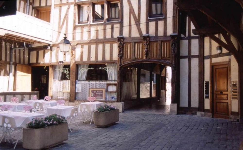 www.ccportesdupaysdothe.fr