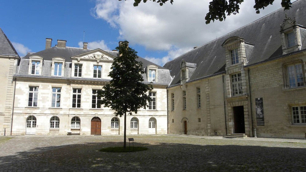 www.ccportesdupaysdothe.fr