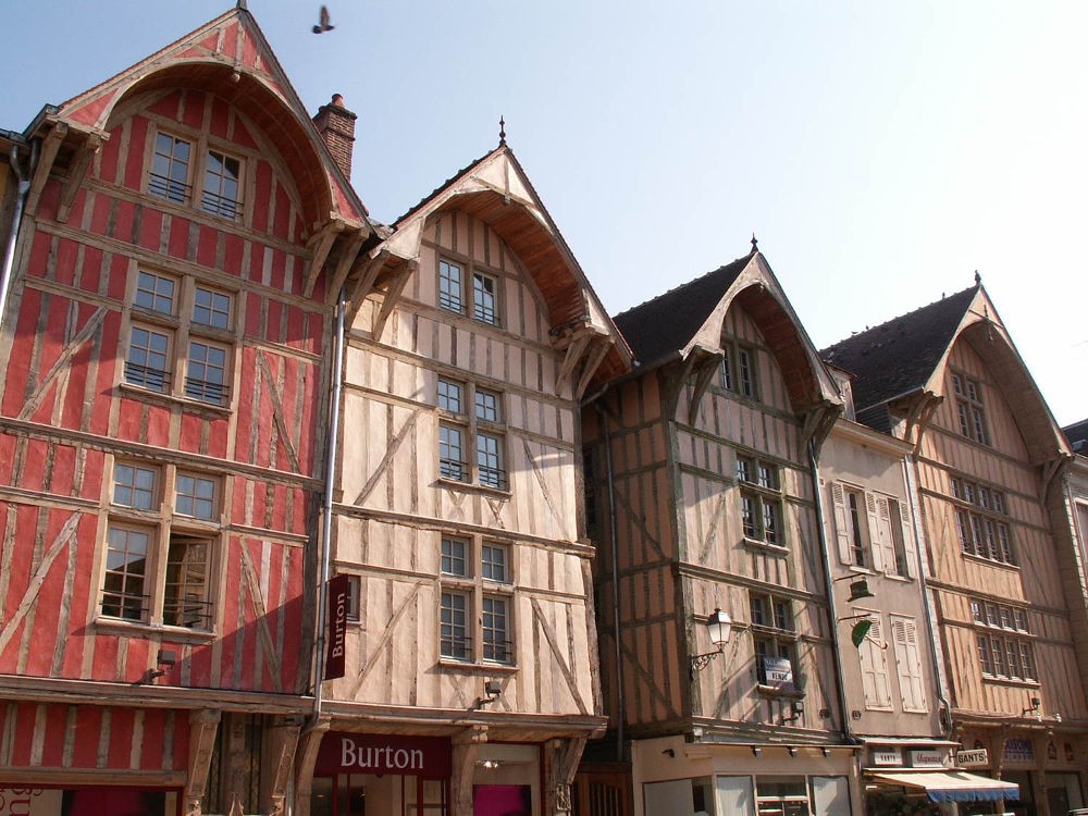 www.ccportesdupaysdothe.fr