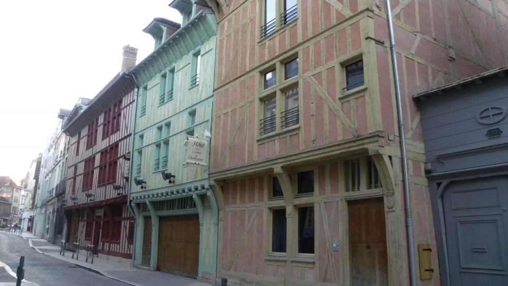 www.ccportesdupaysdothe.fr