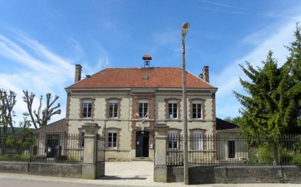 www.ccportesdupaysdothe.fr
