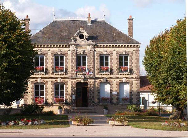 www.ccportesdupaysdothe.fr