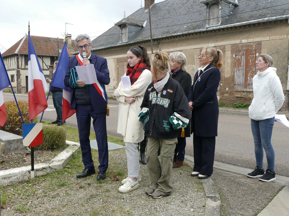 www.ccportesdupaysdothe.fr